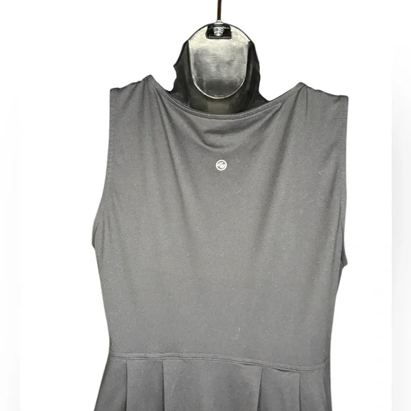 Eddie Bauer women’s BLACK Aster Crossover Tank Top
Dress size small preloved - Picture 6 of 10